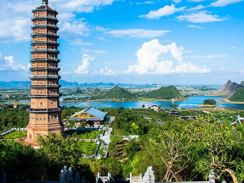 bai-dinh-pagoda-01