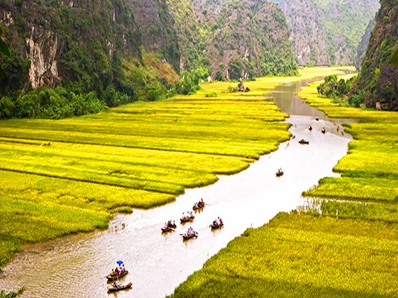 ninh-binh-hoa-lu-tam-coc-mua-cave-thien-ha-thien-thanh-cave-tour